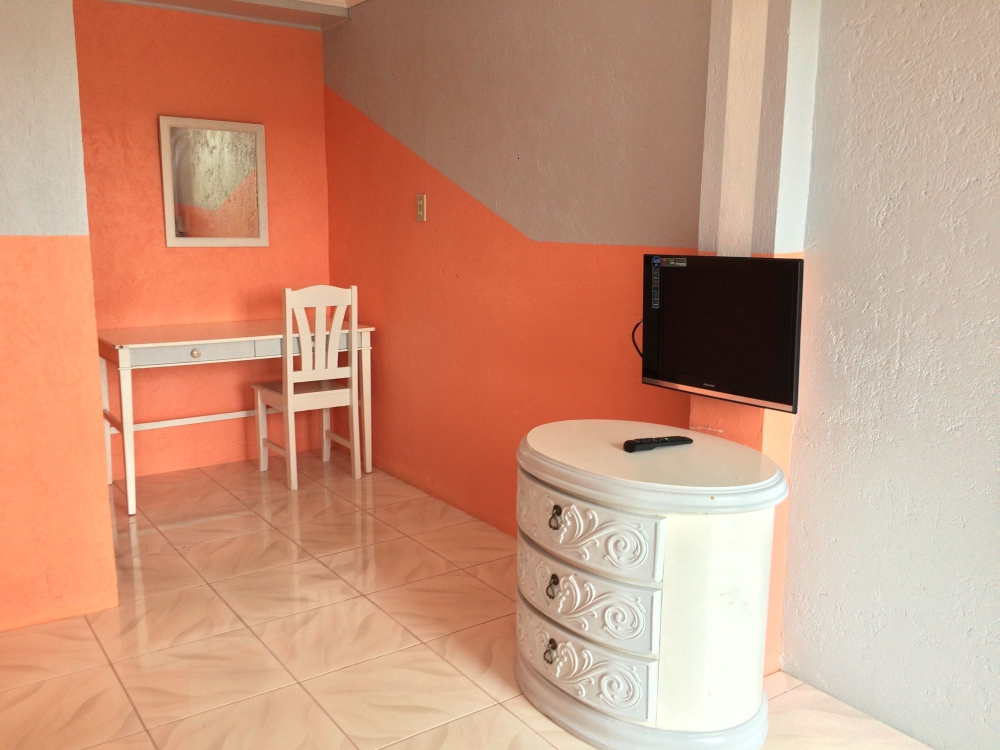 El Paso Inn Tagaytay City Bagian luar foto