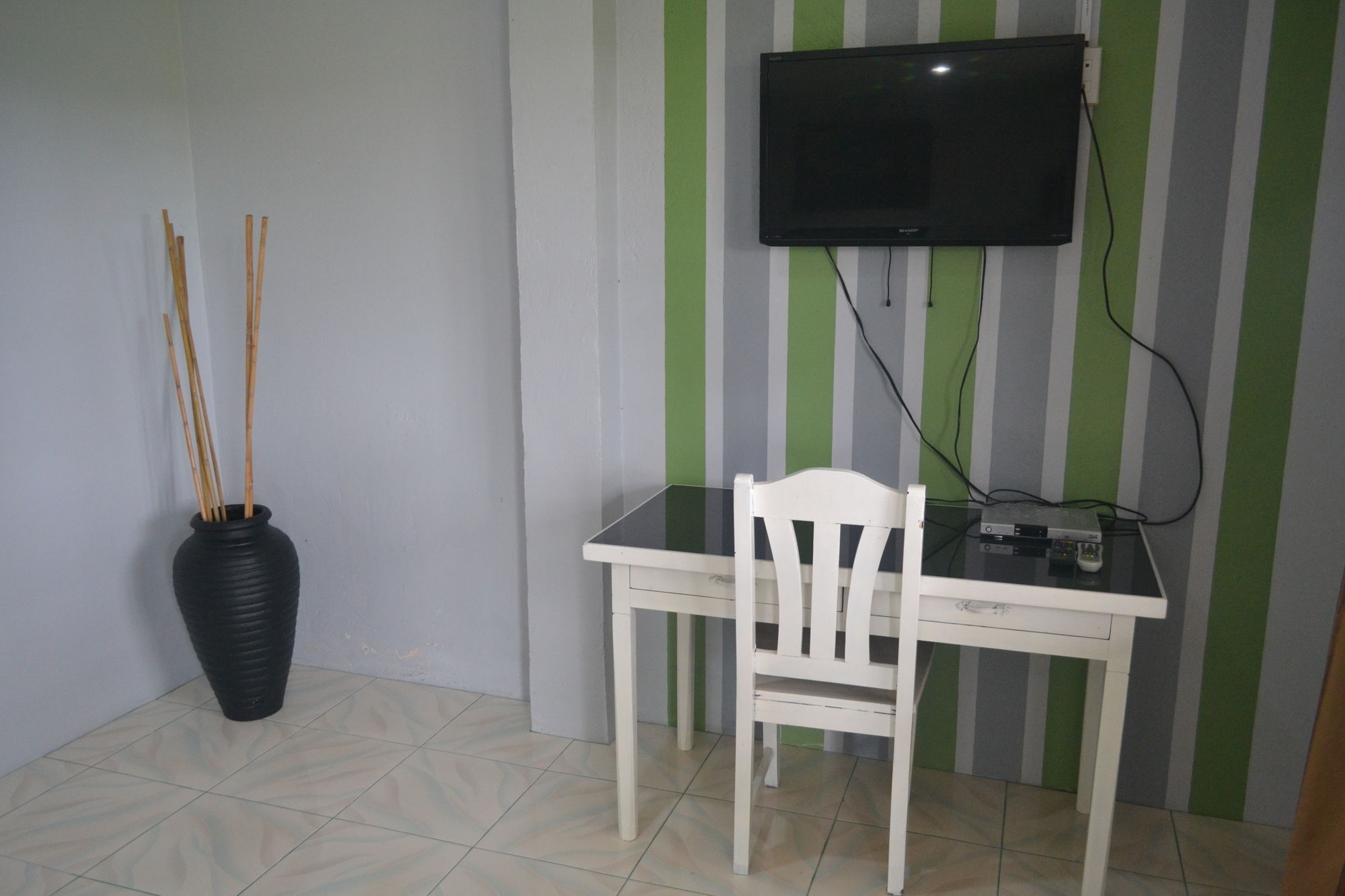 El Paso Inn Tagaytay City Bagian luar foto